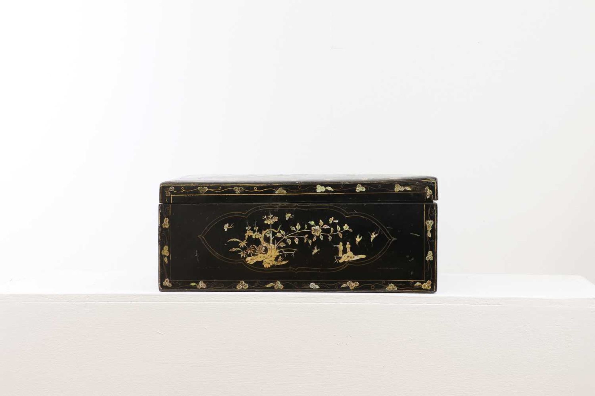 A black-lacquered and mother-of-pearl inlaid collector's box, - Image 21 of 21