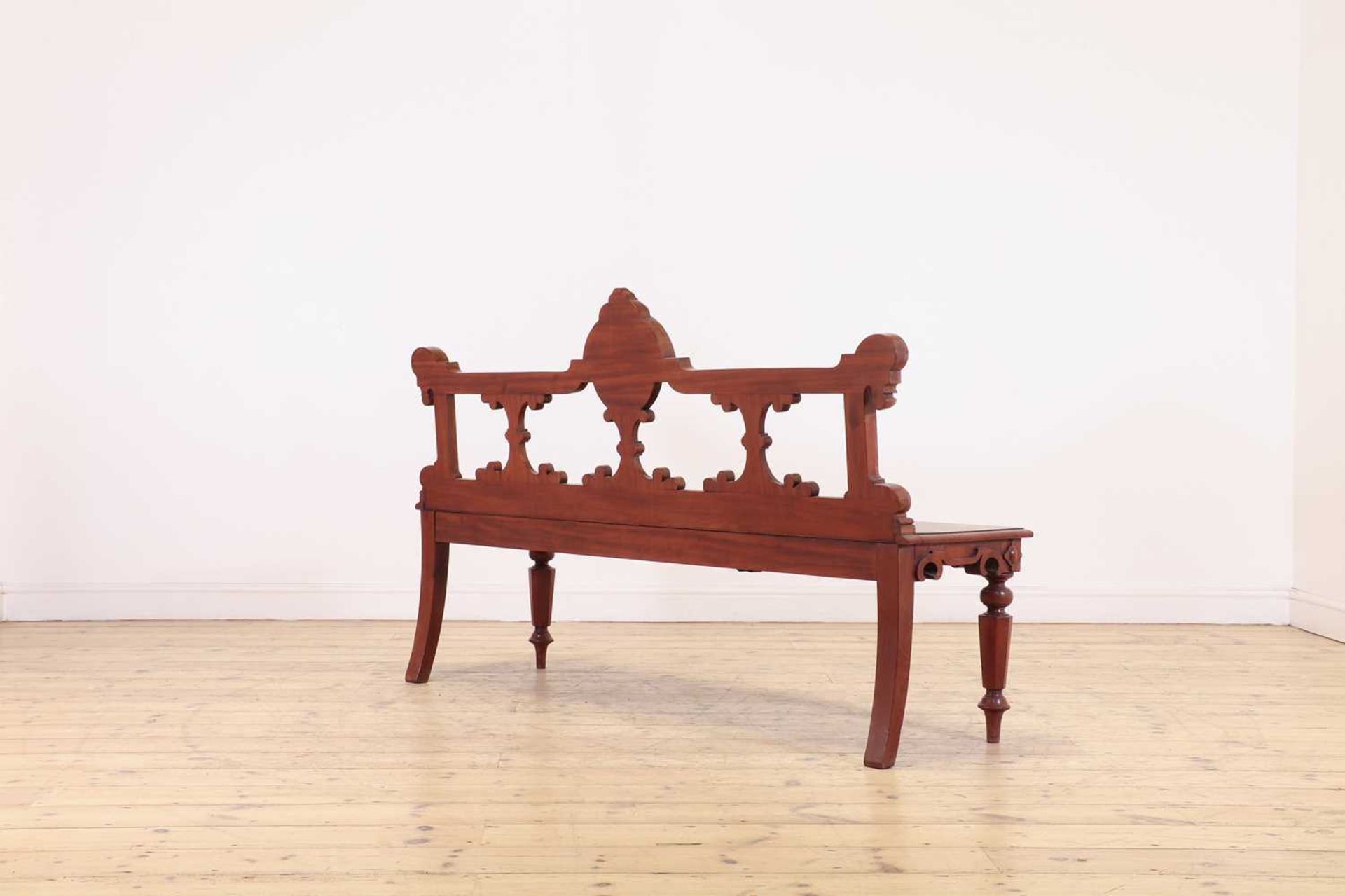 A Victorian mahogany hall seat or bench, - Bild 8 aus 8