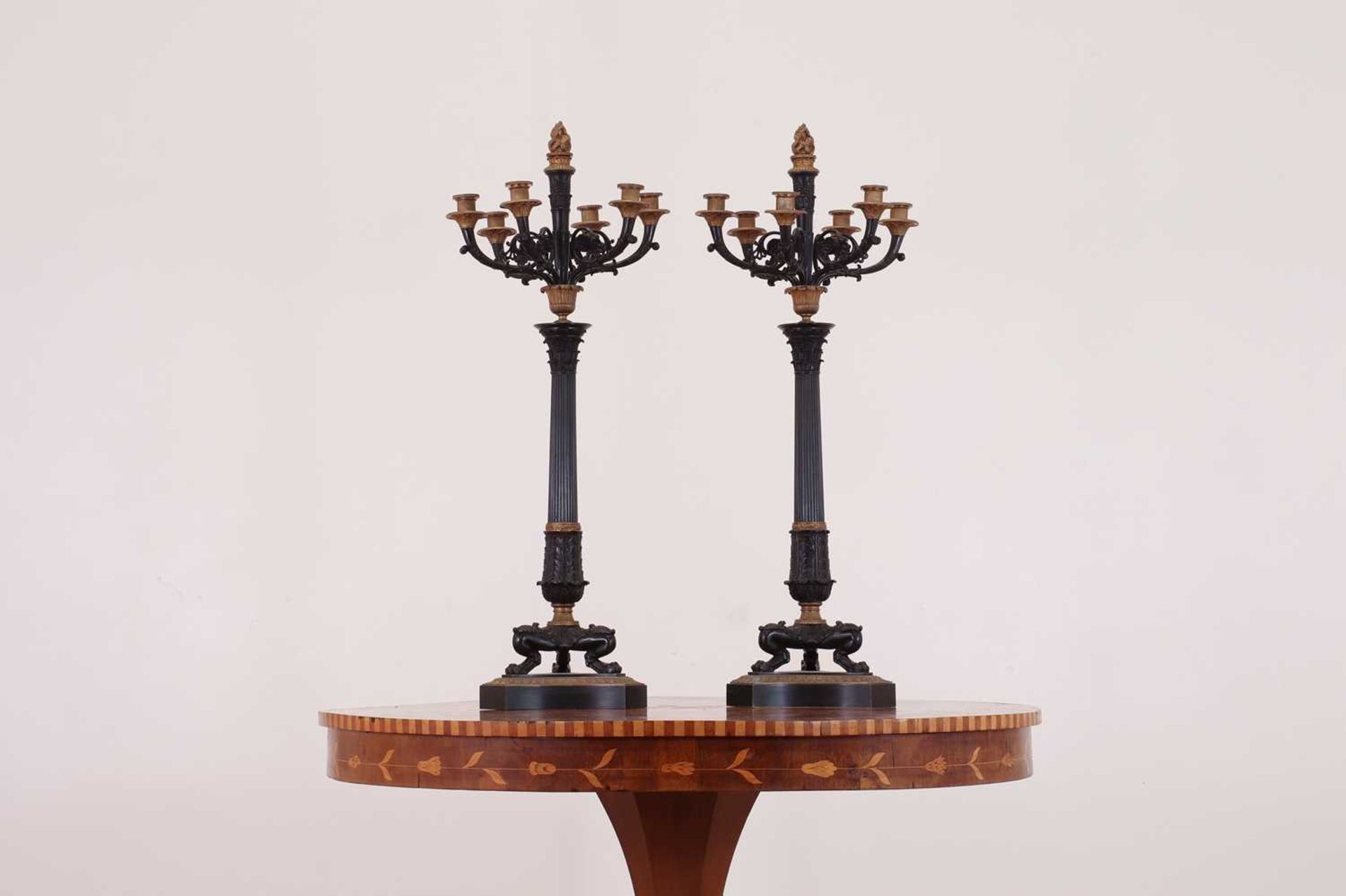 A pair of large gilt and patinated bronze candelabra, - Bild 2 aus 8