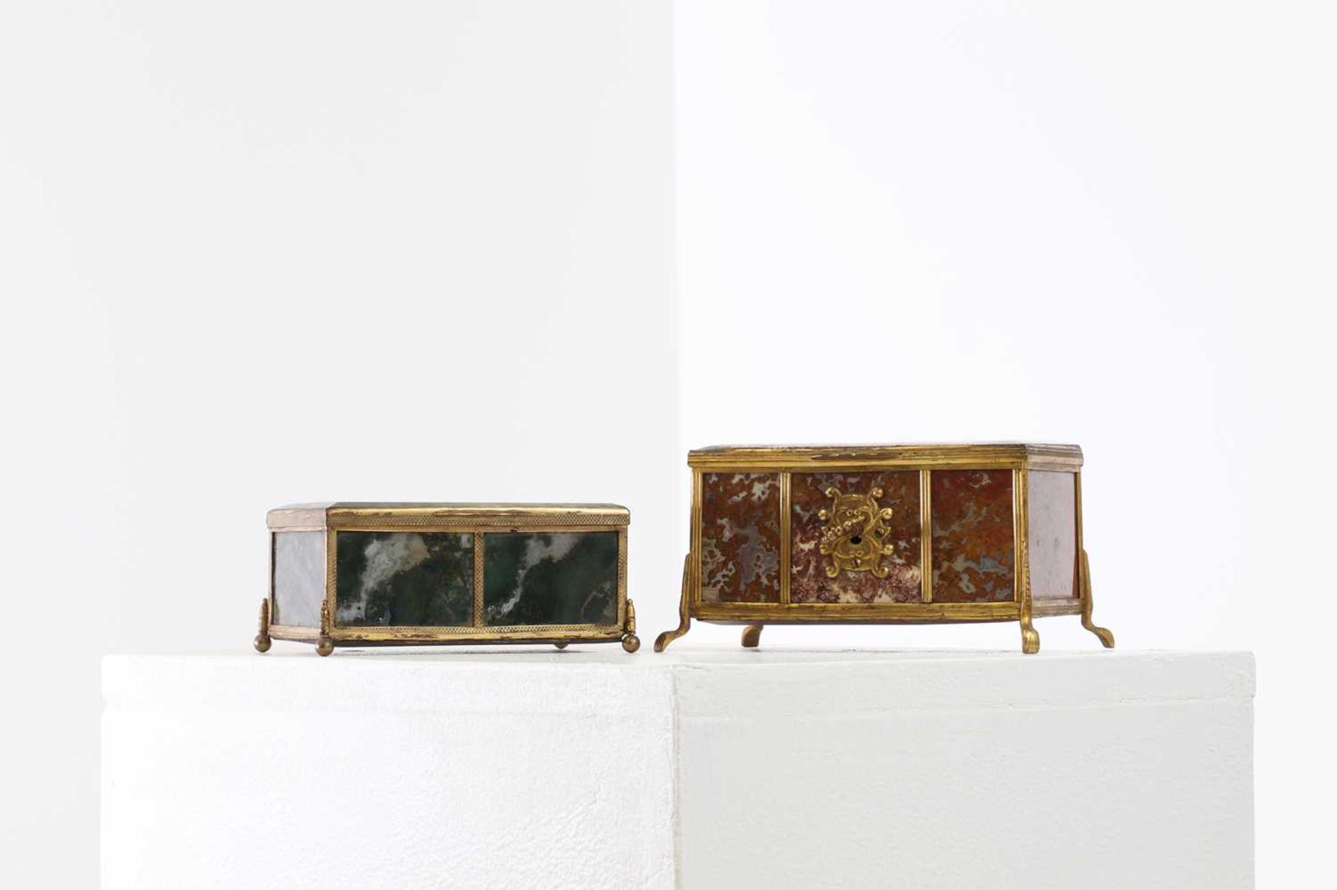 Two agate and gilt-metal-mounted caskets, - Image 2 of 14