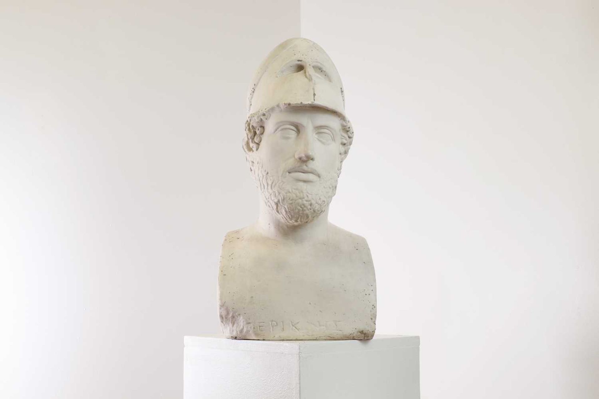 A plaster bust of Pericles after the antique, - Bild 2 aus 9