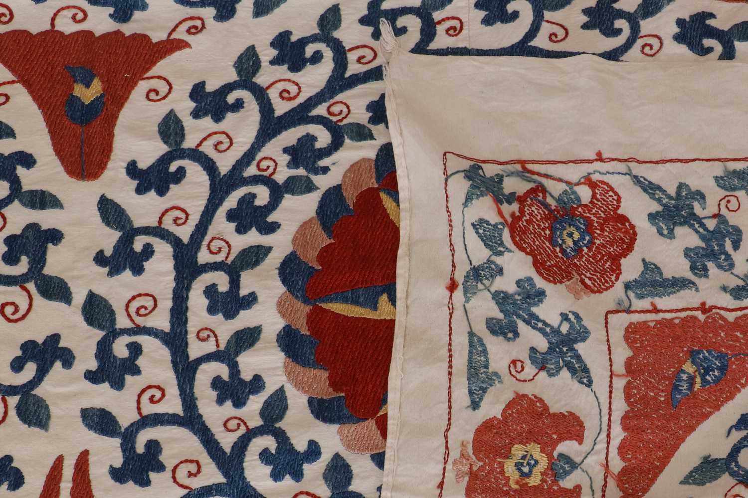 A suzani textile, - Image 4 of 8