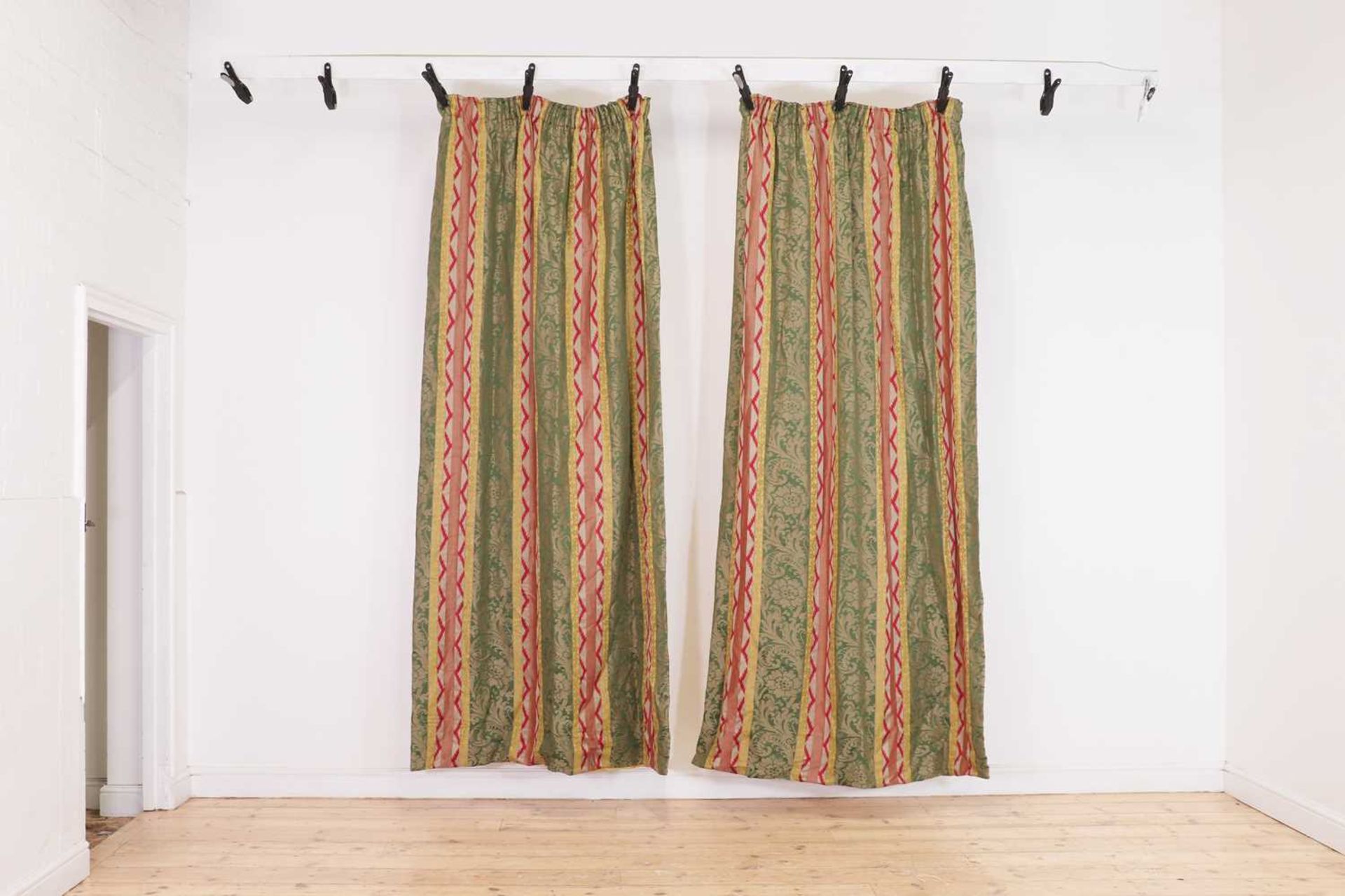 Two pairs of striped silk curtains, - Bild 6 aus 9