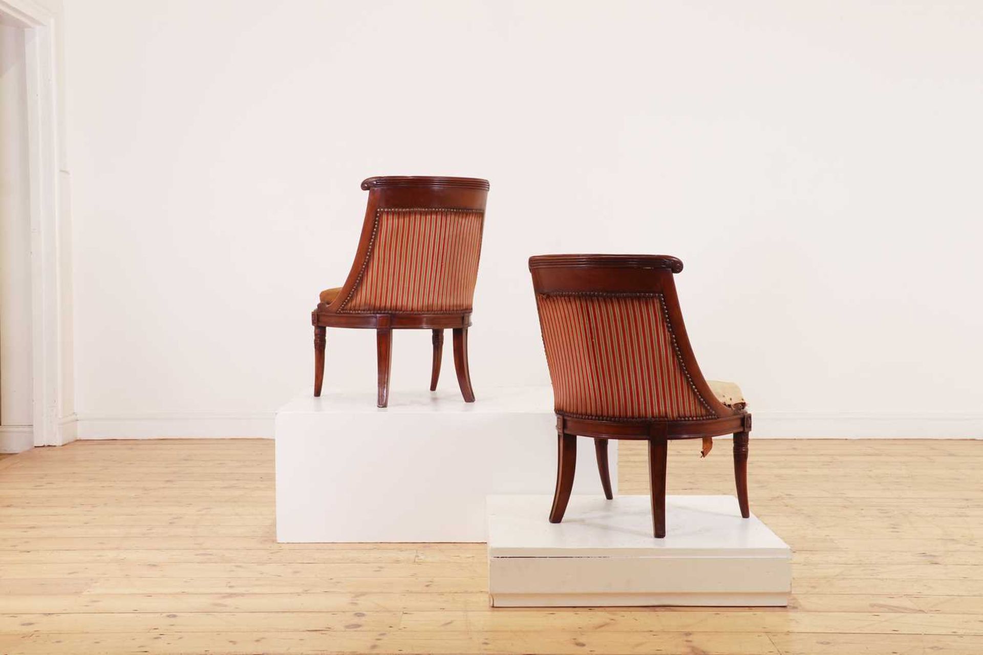 A pair of Charles X mahogany low chairs, - Bild 7 aus 7