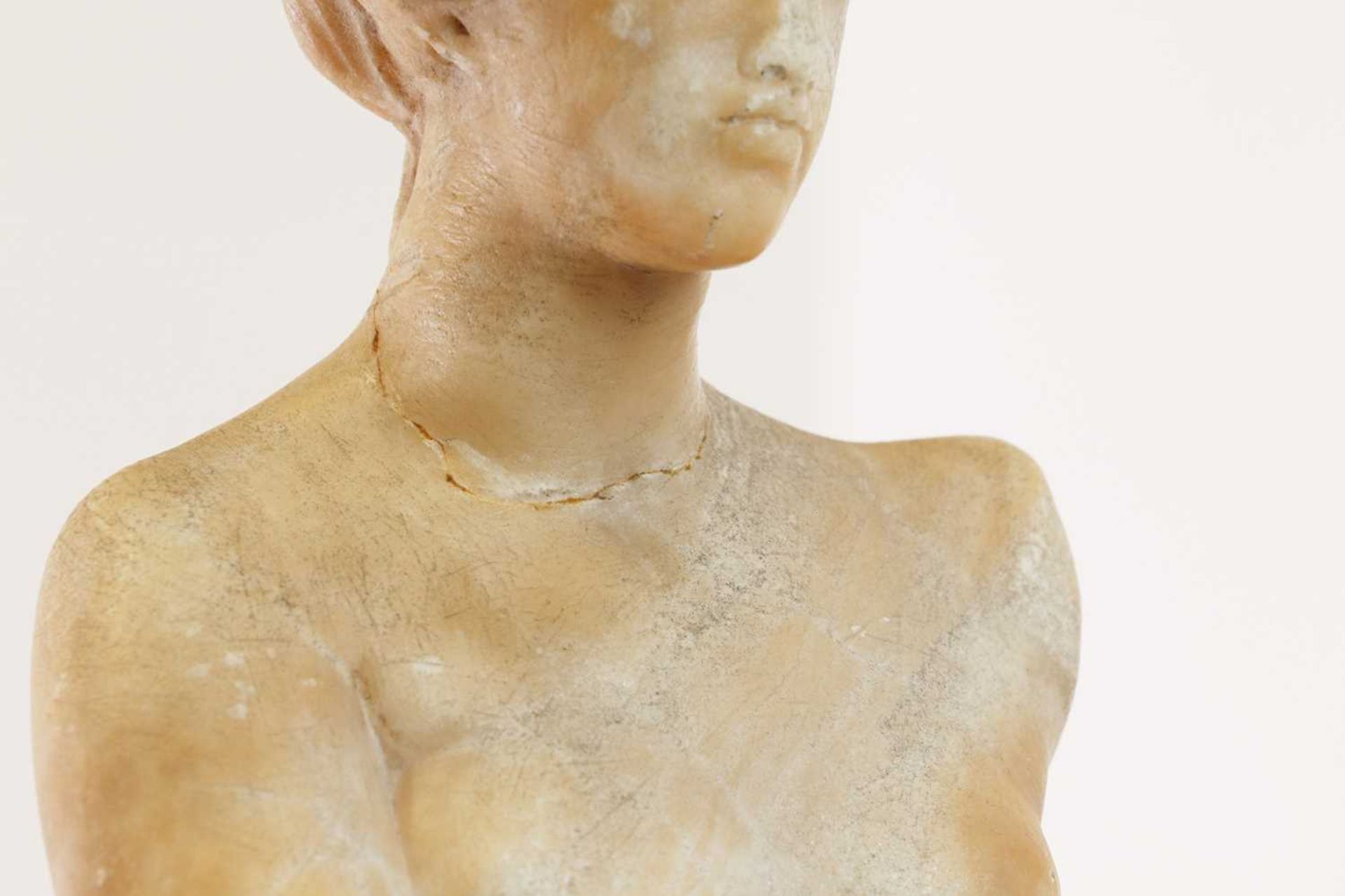 An alabaster figure of the Venus de Milo, - Image 7 of 8