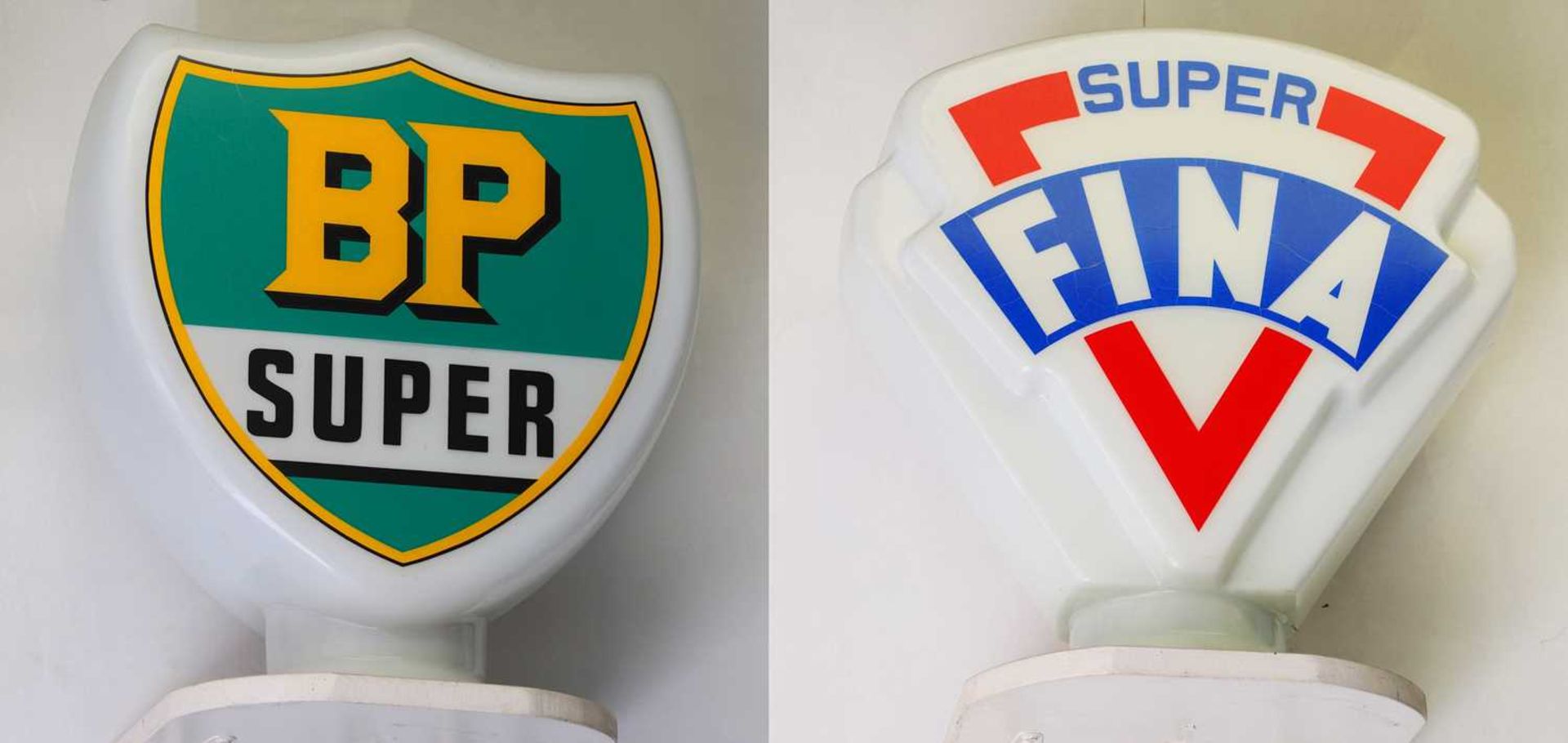 A 'Super Fina' petrol pump globe,