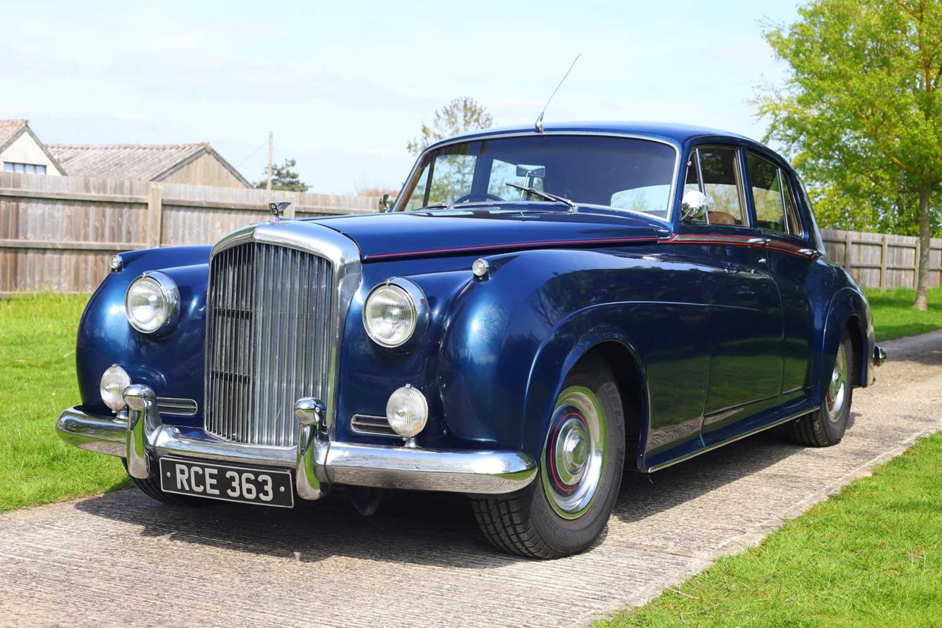 1957 Bentley S1 (E-series) Saloon - Image 3 of 71