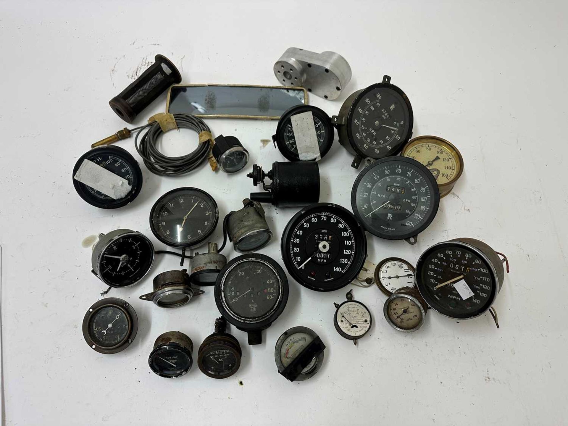 Various gauges, - Image 3 of 3