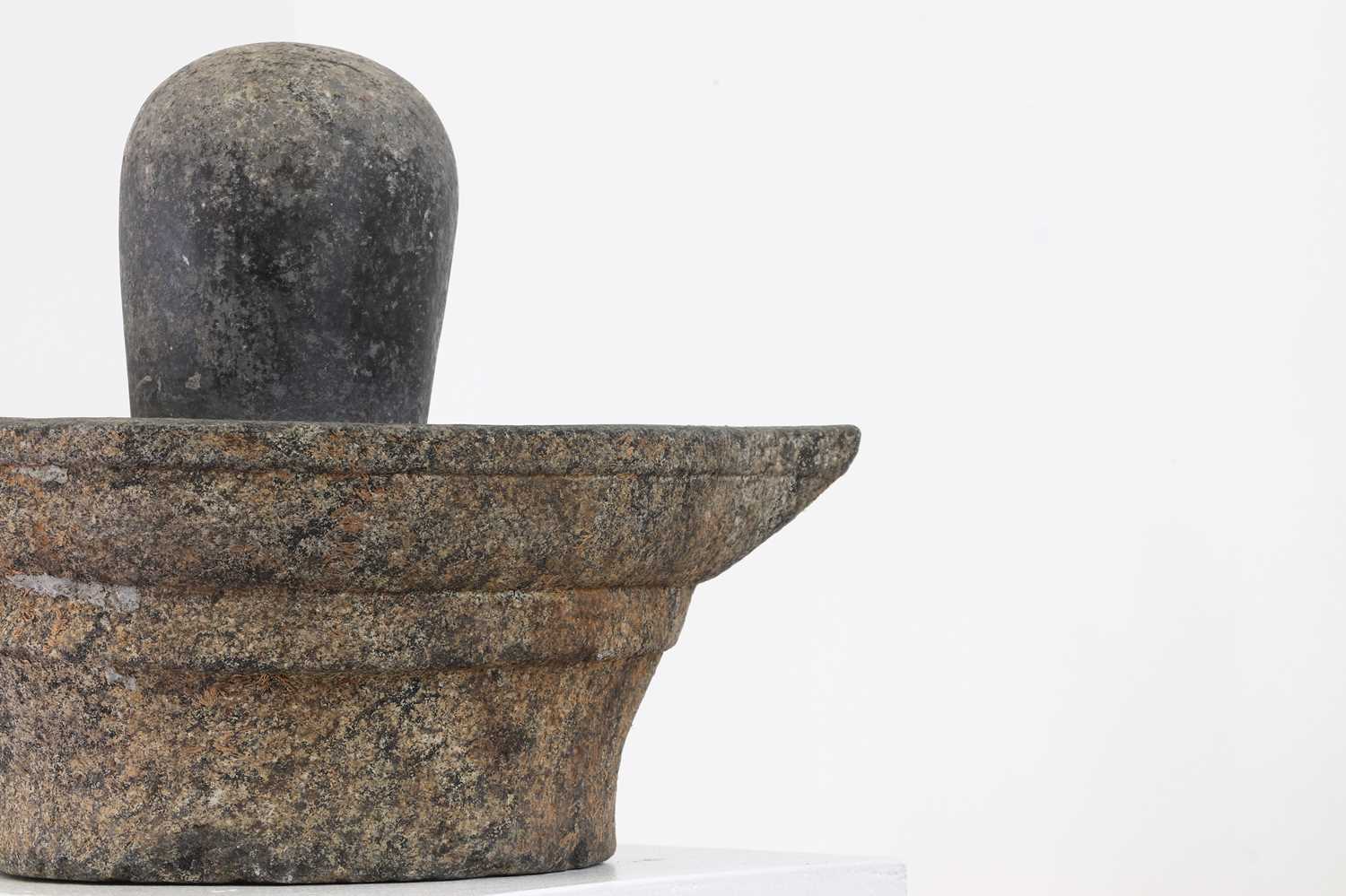 A carved granite lingam and yoni, - Image 5 of 7