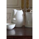 ☘ A Wedgwood pitcher and bowl,