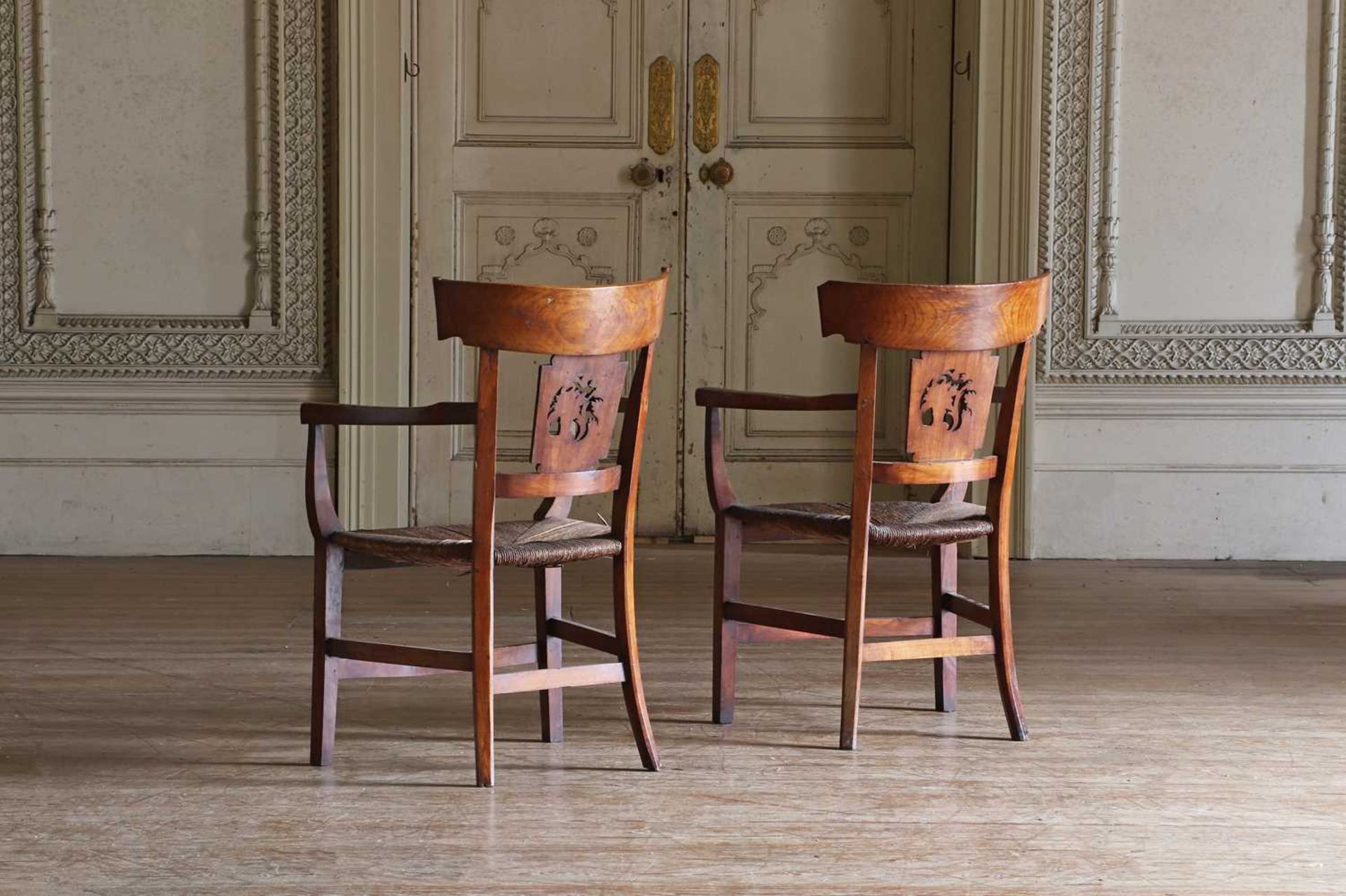 ☘ A set of four Biedermeier walnut bar-back armchairs, - Bild 5 aus 26