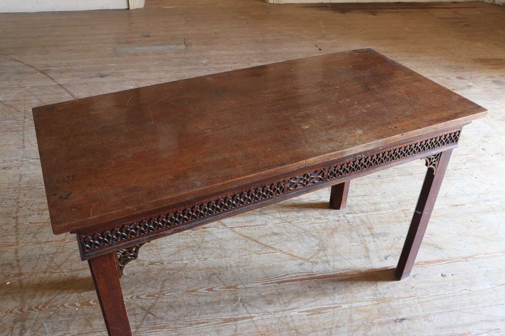 A George III mahogany serving table, - Bild 3 aus 9