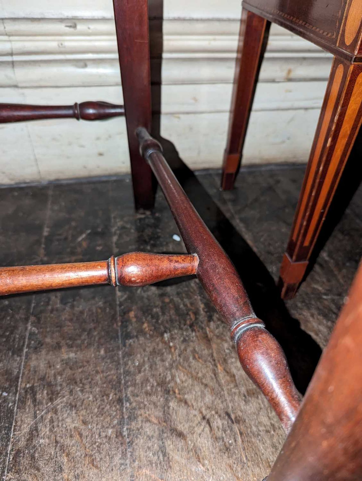 ☘ A set of six Regency rail-back dining chairs, - Bild 12 aus 13