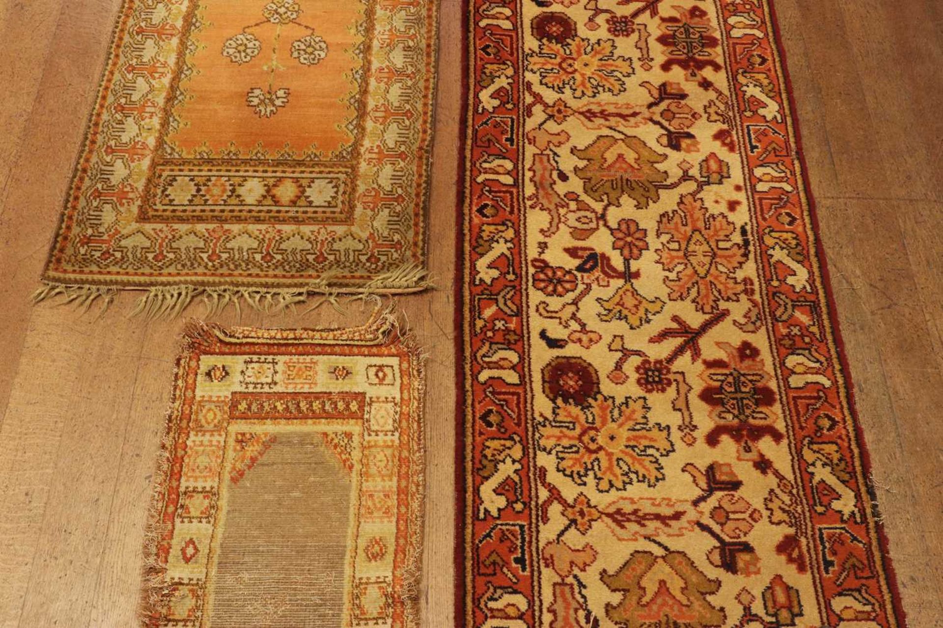☘ A group of three rugs, - Image 10 of 16