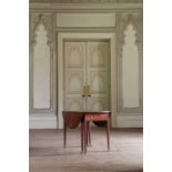 ☘ A George III mahogany Pembroke table,