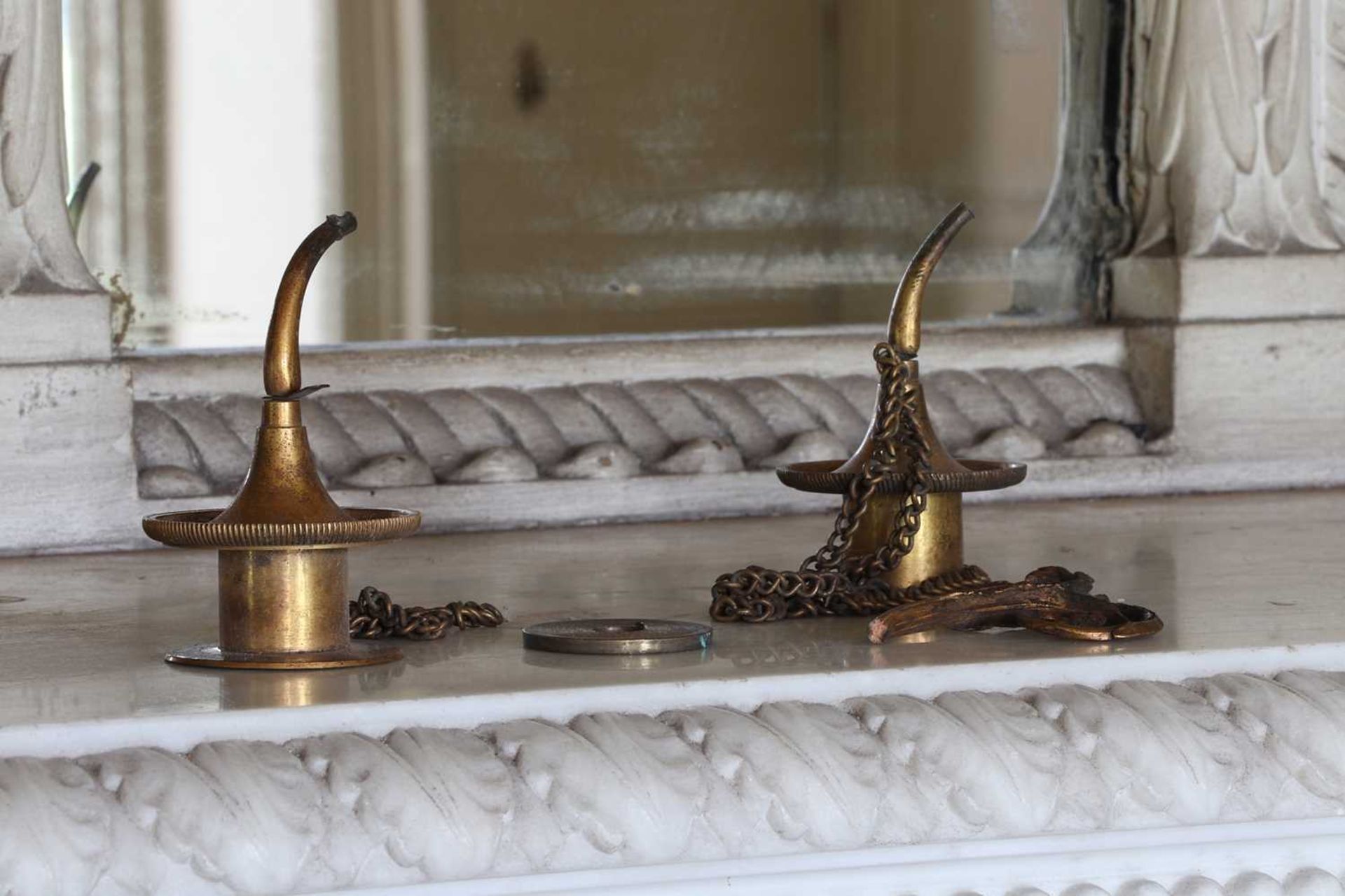 ☘ A pair of Regency gilt and patinated bronze candelabra, - Bild 3 aus 36