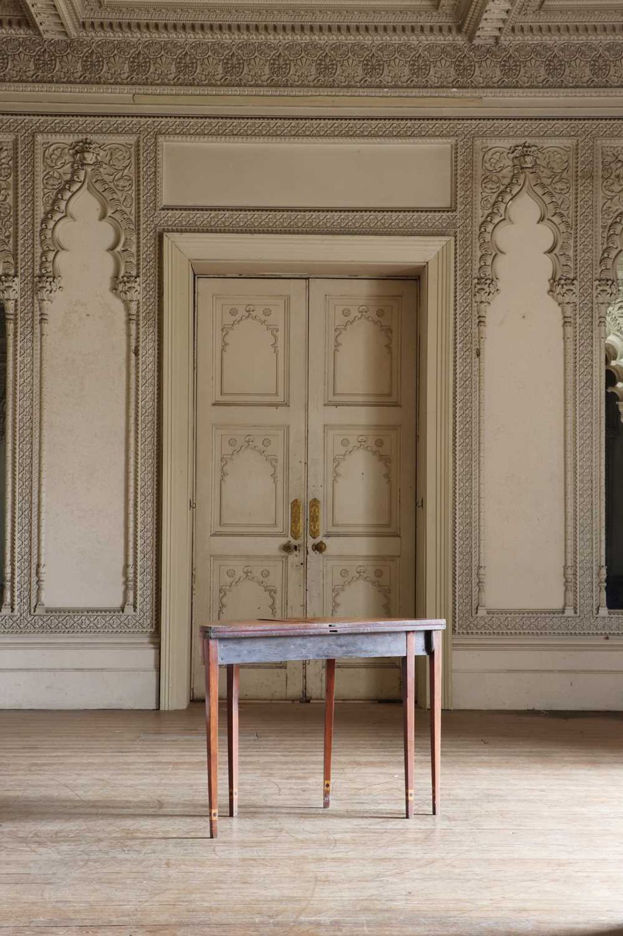 ☘ A George III satinwood card table with semi-elliptical top, - Bild 5 aus 16