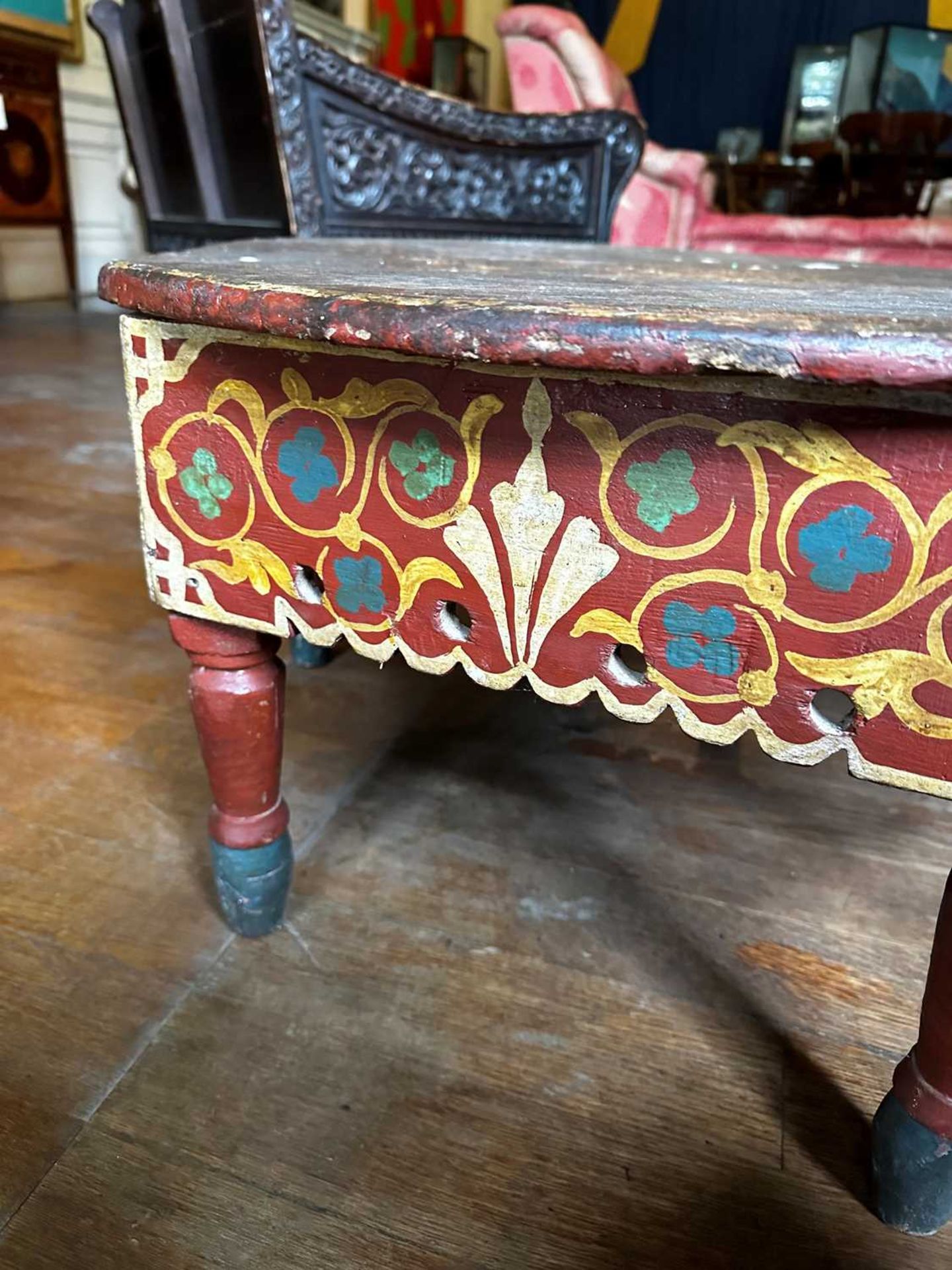 A painted table, - Bild 13 aus 38