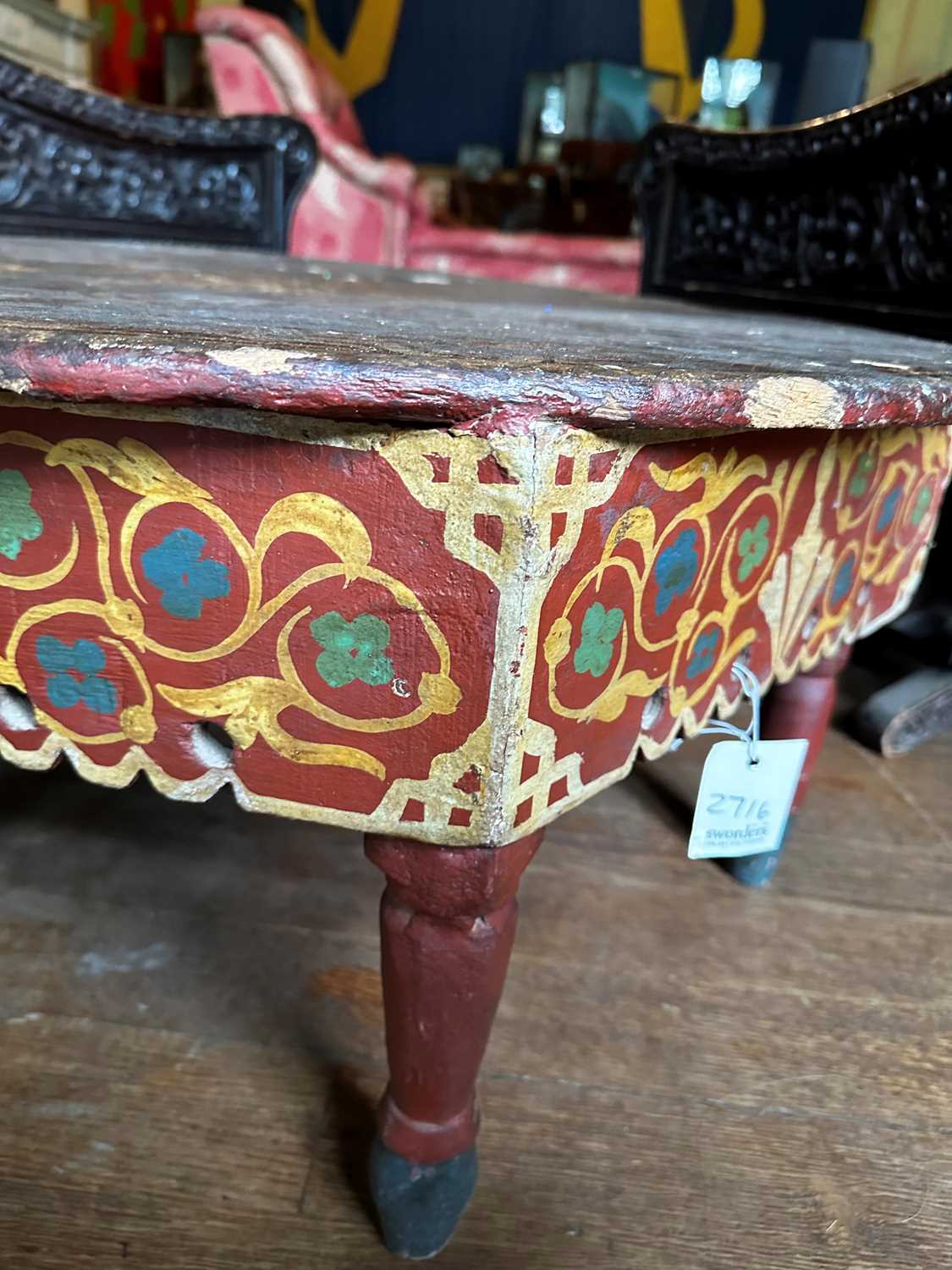 A painted table, - Image 15 of 38