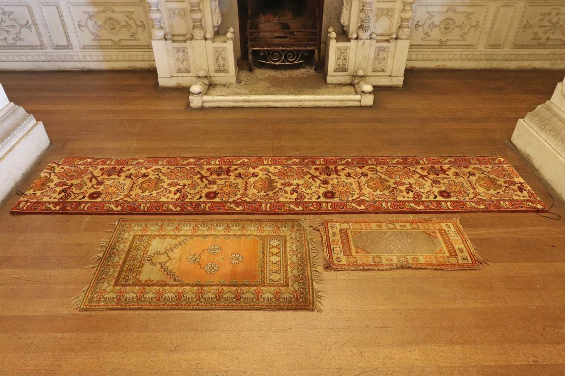 ☘ A group of three rugs, - Image 8 of 16