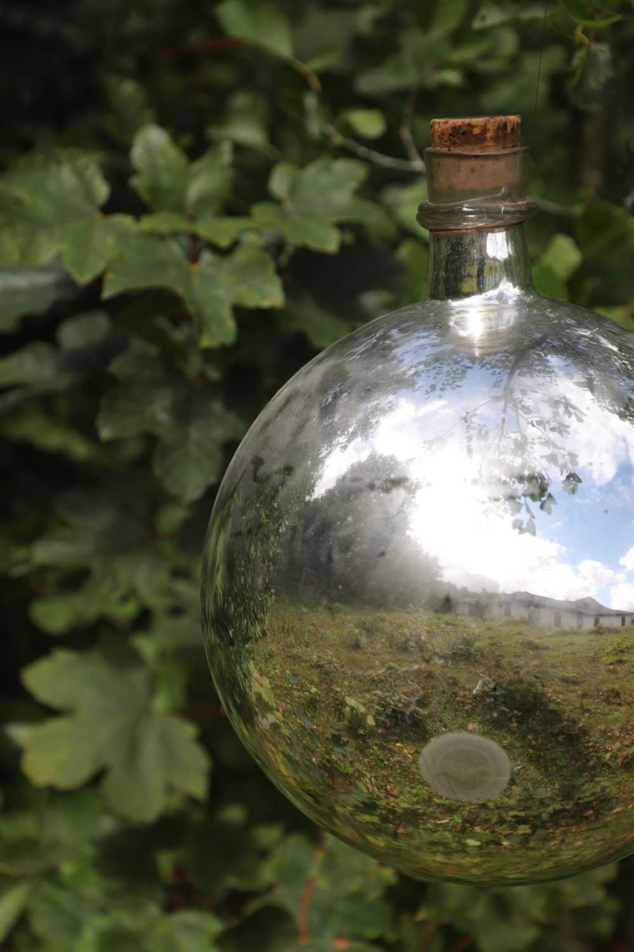 A mirrored-glass carboy, - Bild 6 aus 6