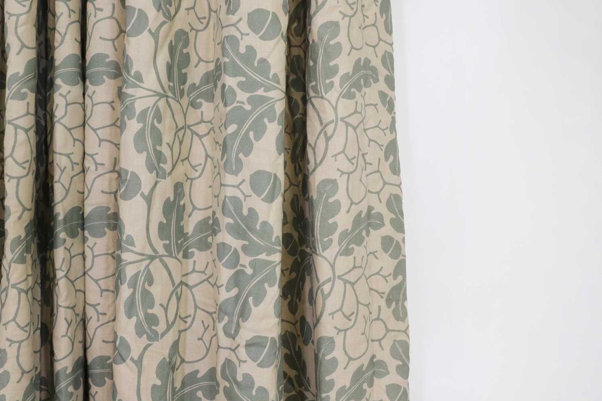 Two pairs of 'Oak Leaves' curtains by Robert Kime, - Image 8 of 14