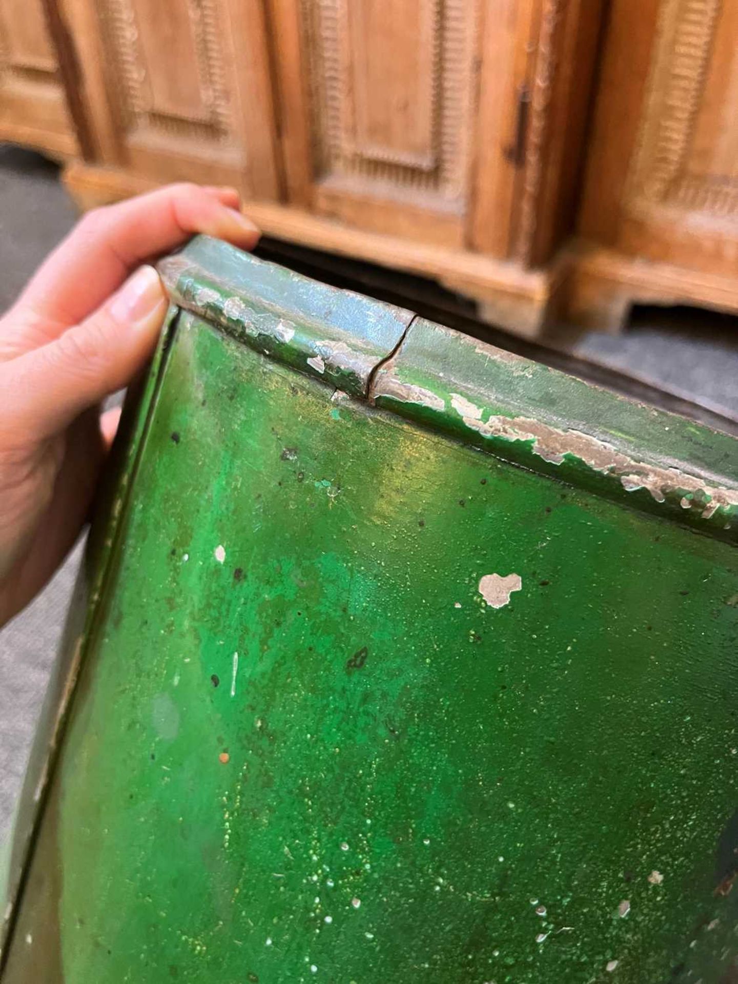 A toleware and painted wastepaper basket, - Image 17 of 17