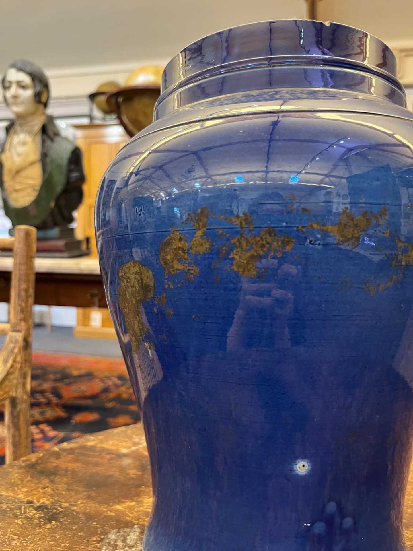 A glazed pottery vase, - Image 9 of 17
