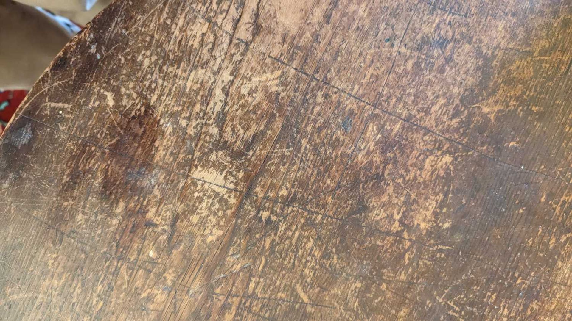 A Victorian walnut and pine gypsy table, - Bild 12 aus 14