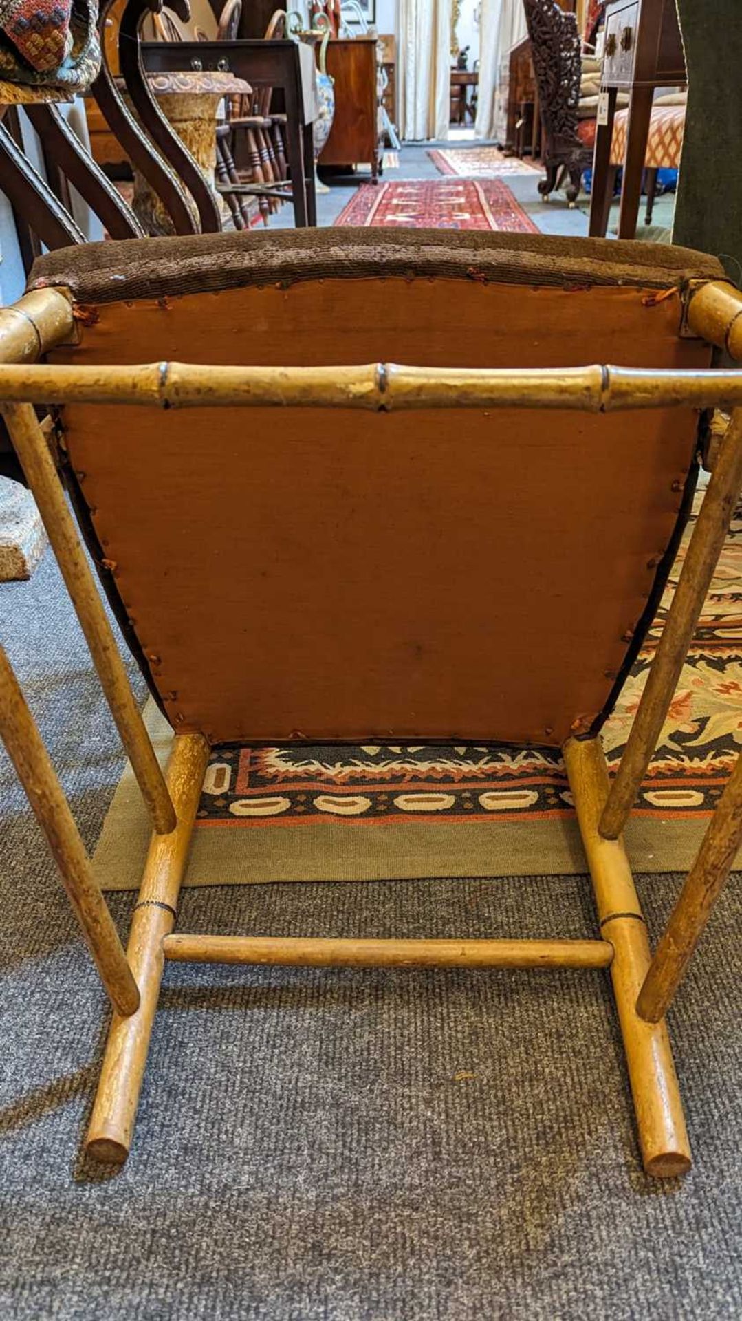 Two Regency faux bamboo painted open armchairs, - Bild 15 aus 27