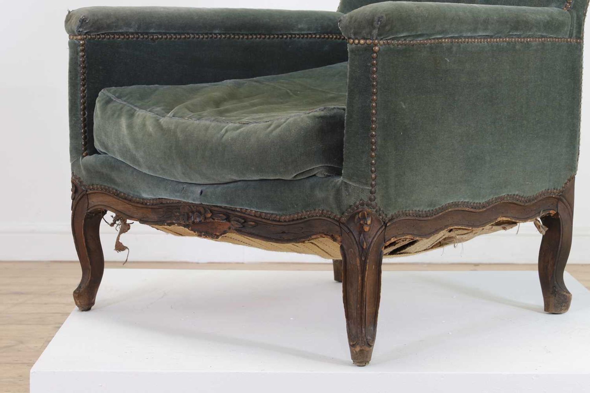 A large beech armchair in the Louis XV taste, - Bild 10 aus 20
