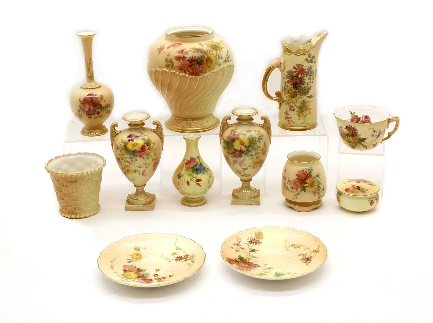 A collection of Royal Worcester blush ivory porcelain - Image 3 of 4