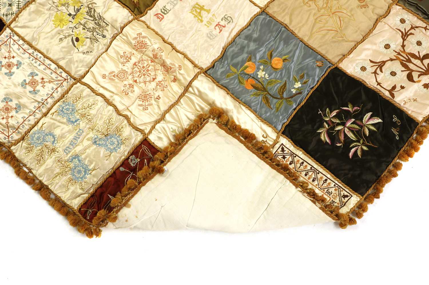A Victorian hand-embroidered quilt, - Image 5 of 6