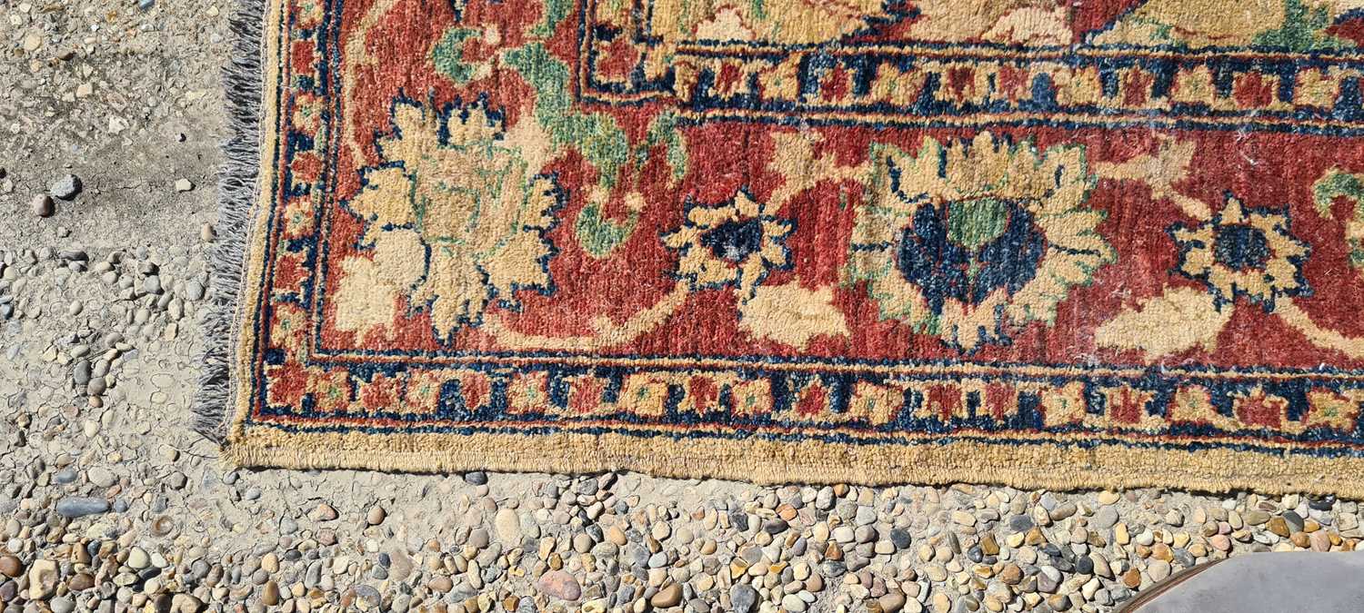 A Ziegler style carpet - Image 10 of 17