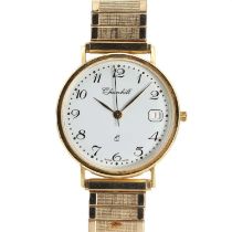 A gentlemen's 9ct gold Churchill quartz bracelet watch,