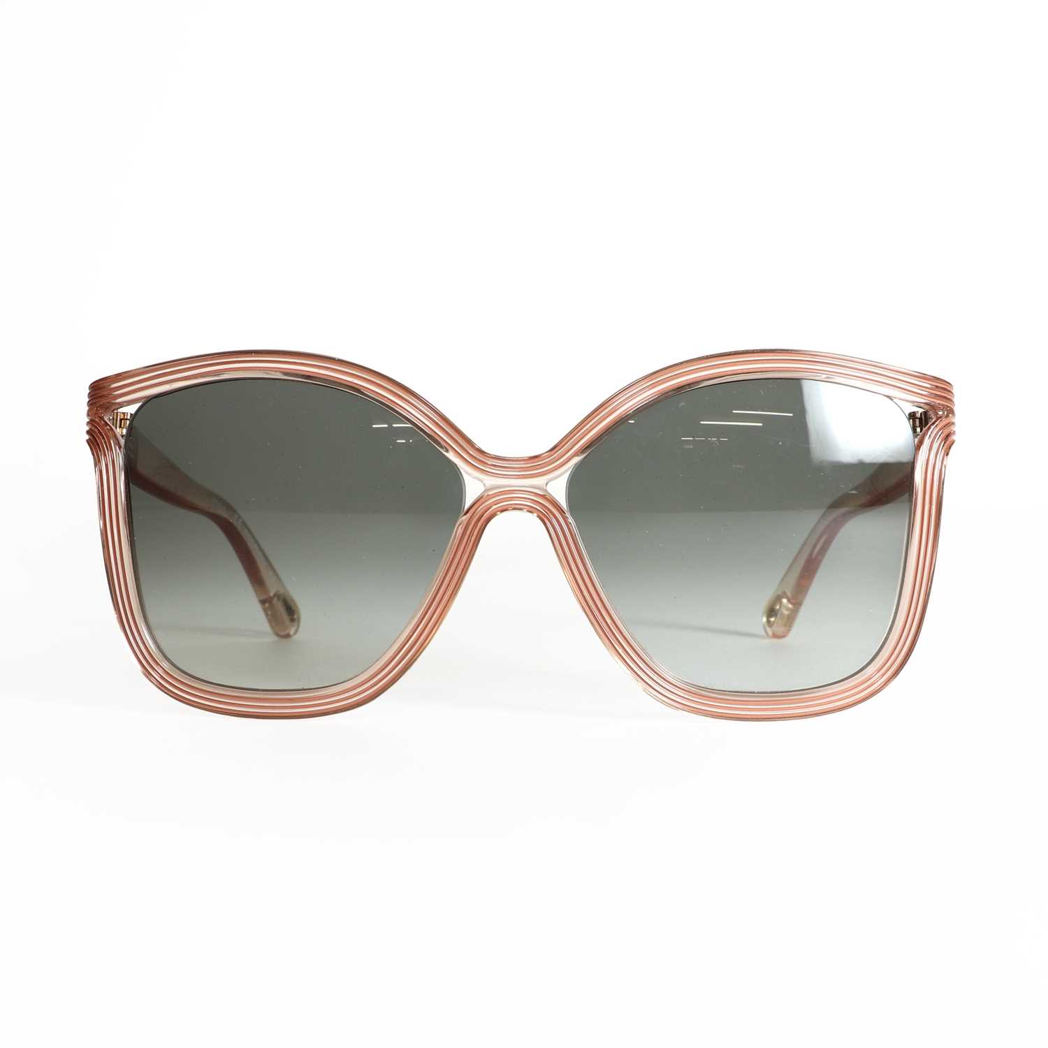 A pair of Fendi faux tortoiseshell framed sunglasses, - Image 2 of 10