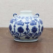 A Chinese blue and white jarlet,