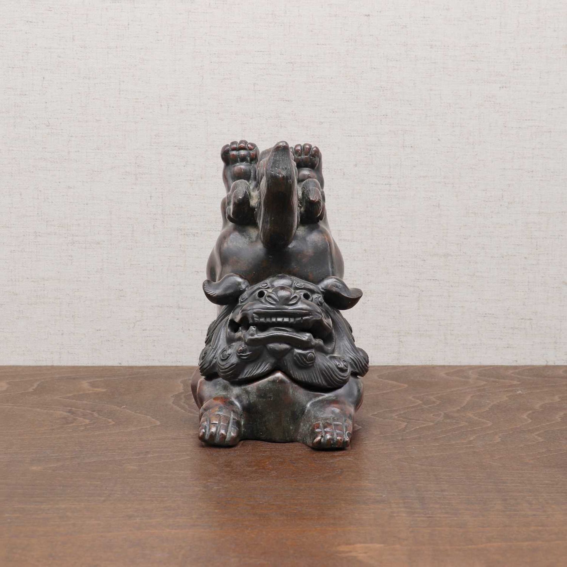 A Japanese bronze incense burner, - Image 2 of 6