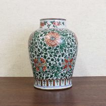 A Chinese wucai vase,