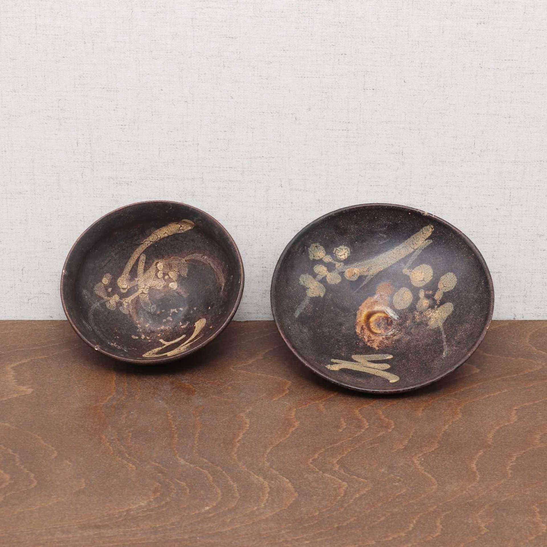 Two Chinese Jizhou ware tea bowls, - Image 3 of 5