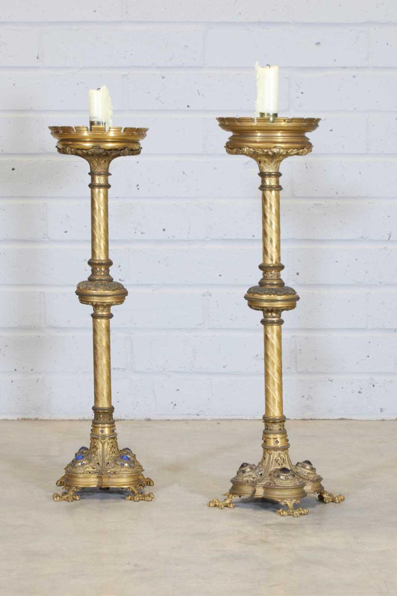 A pair of tall brass candlesticks, - Image 2 of 6