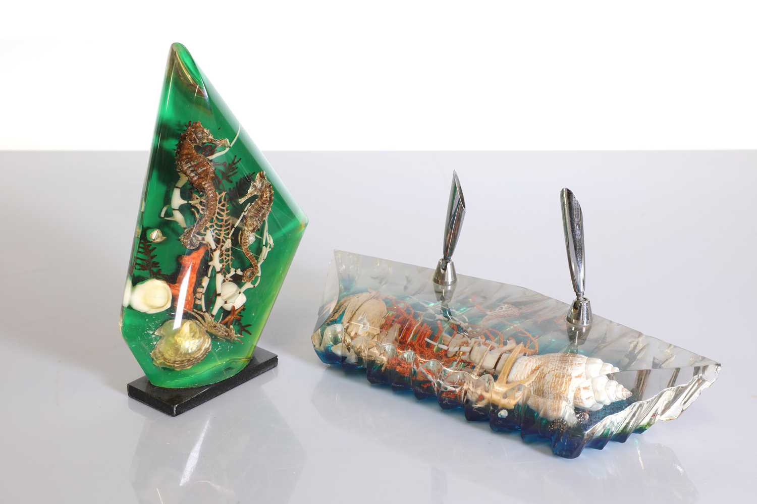 An 'aquarium' Lucite desk stand and paperweight, - Image 2 of 6