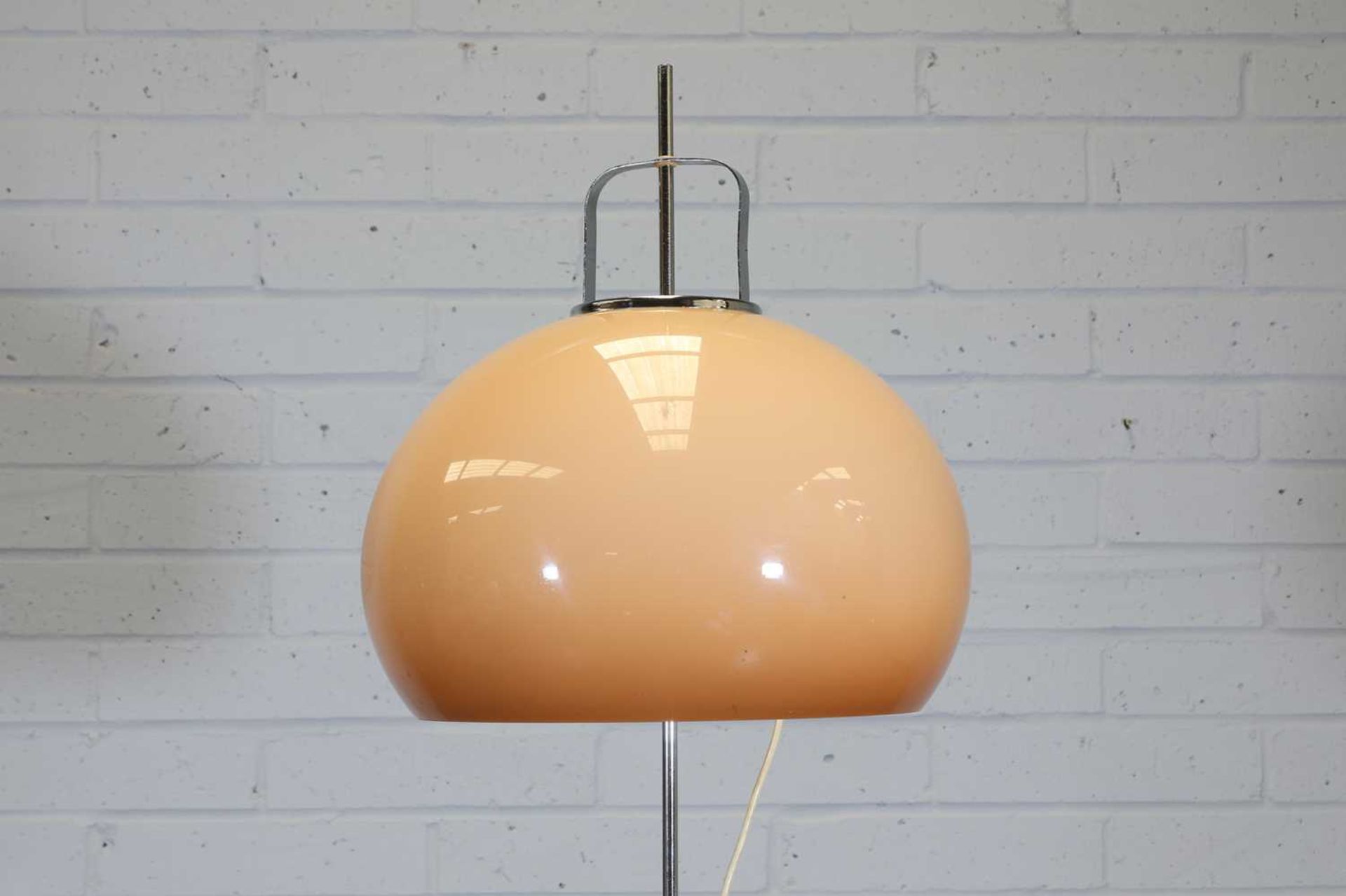 An Italian floor lamp, - Image 2 of 2