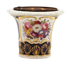 A Chamberlain's Worcester porcelain jardinière