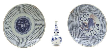 A Chinese blue and white double gourd vase,
