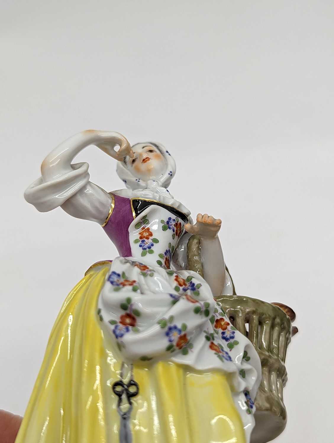 A group of four Meissen porcelain figures - Image 15 of 35