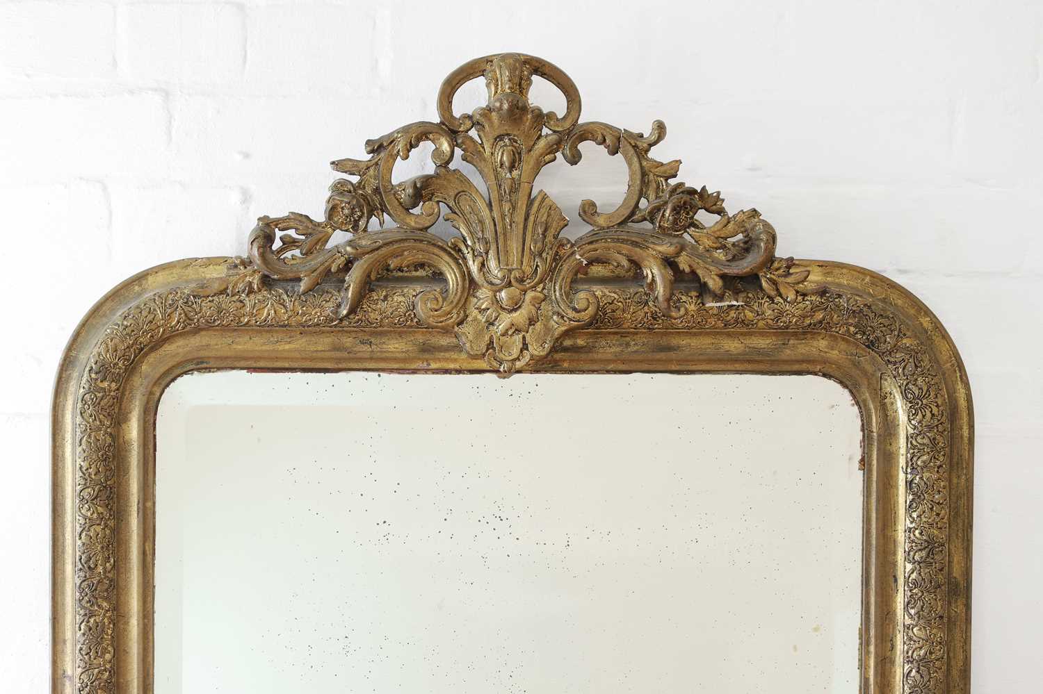 A near pair of giltwood and gesso overmantel mirrors, - Image 2 of 25