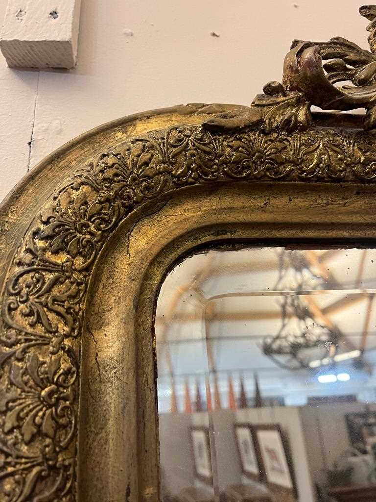 A near pair of giltwood and gesso overmantel mirrors, - Image 15 of 25