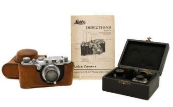 A Leica IIIA Rangefinder camera