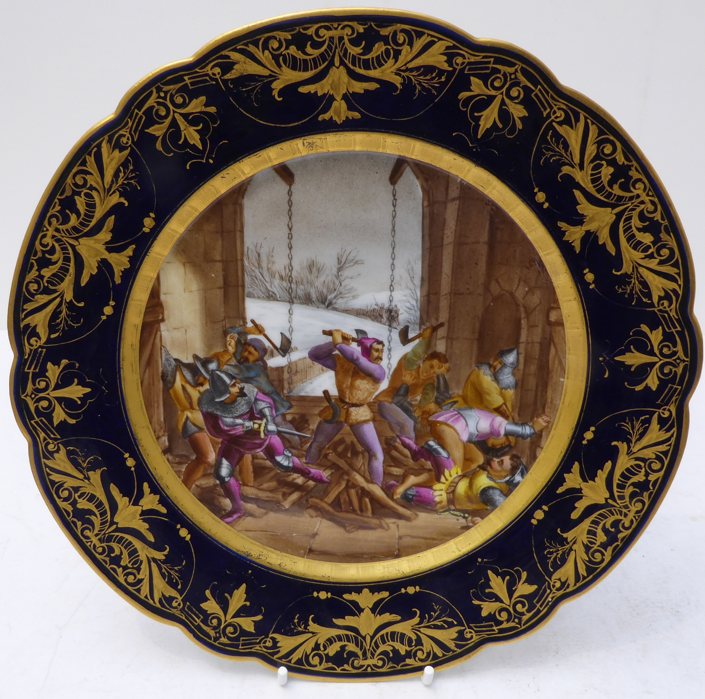 A collection of china and porcelain to include: a pair of French Sèvres-style cobalt-blue and gilt - Image 7 of 10